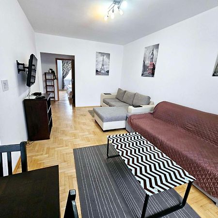 Green Kabaty Apartment 2 Варшава Экстерьер фото