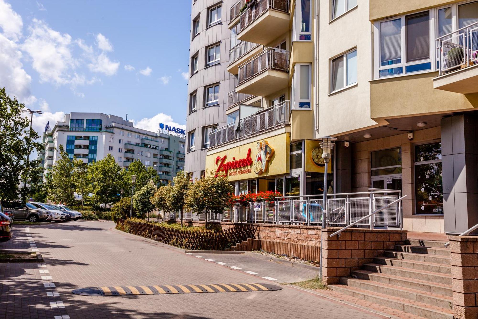 Green Kabaty Apartment 2 Варшава Экстерьер фото